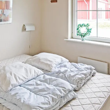 Marina Fiskenaes Feriehus *